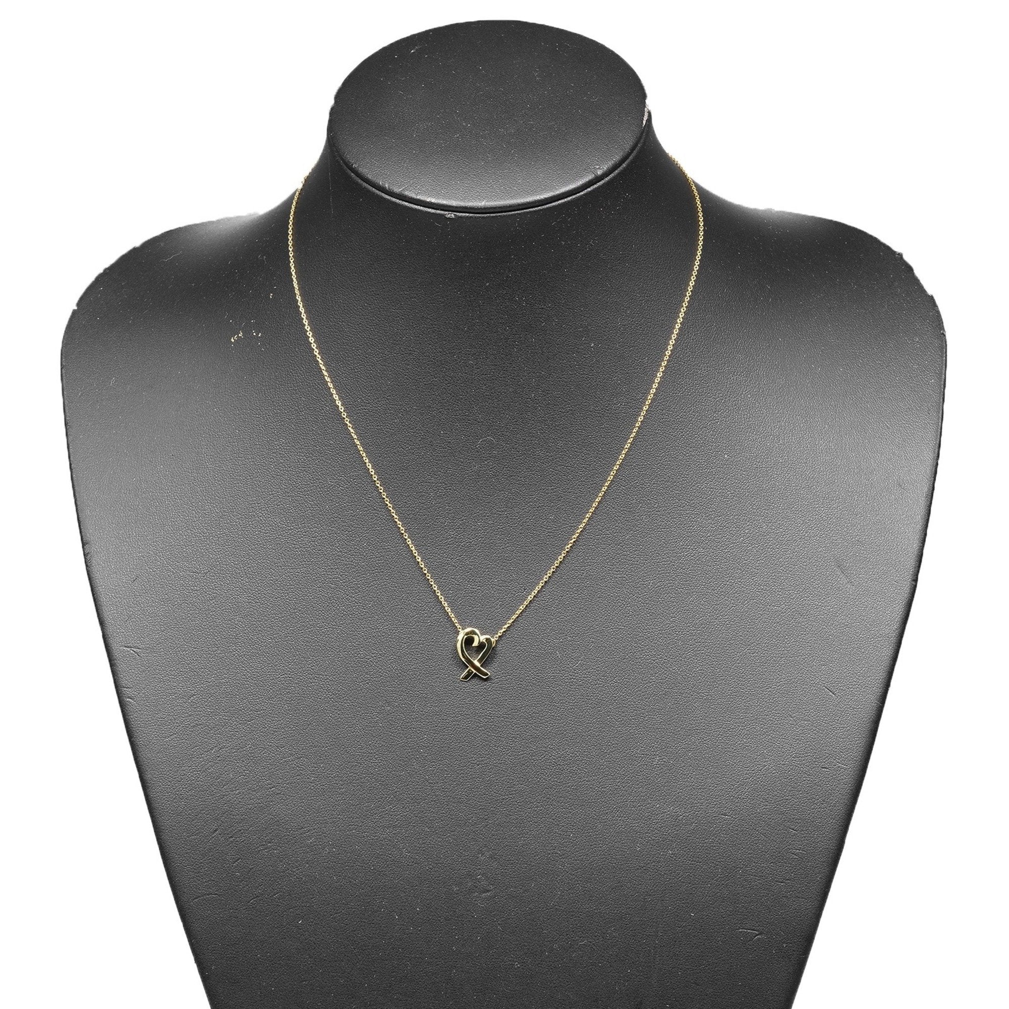 Loving Heart Pendant Necklace 18K Yellow Gold