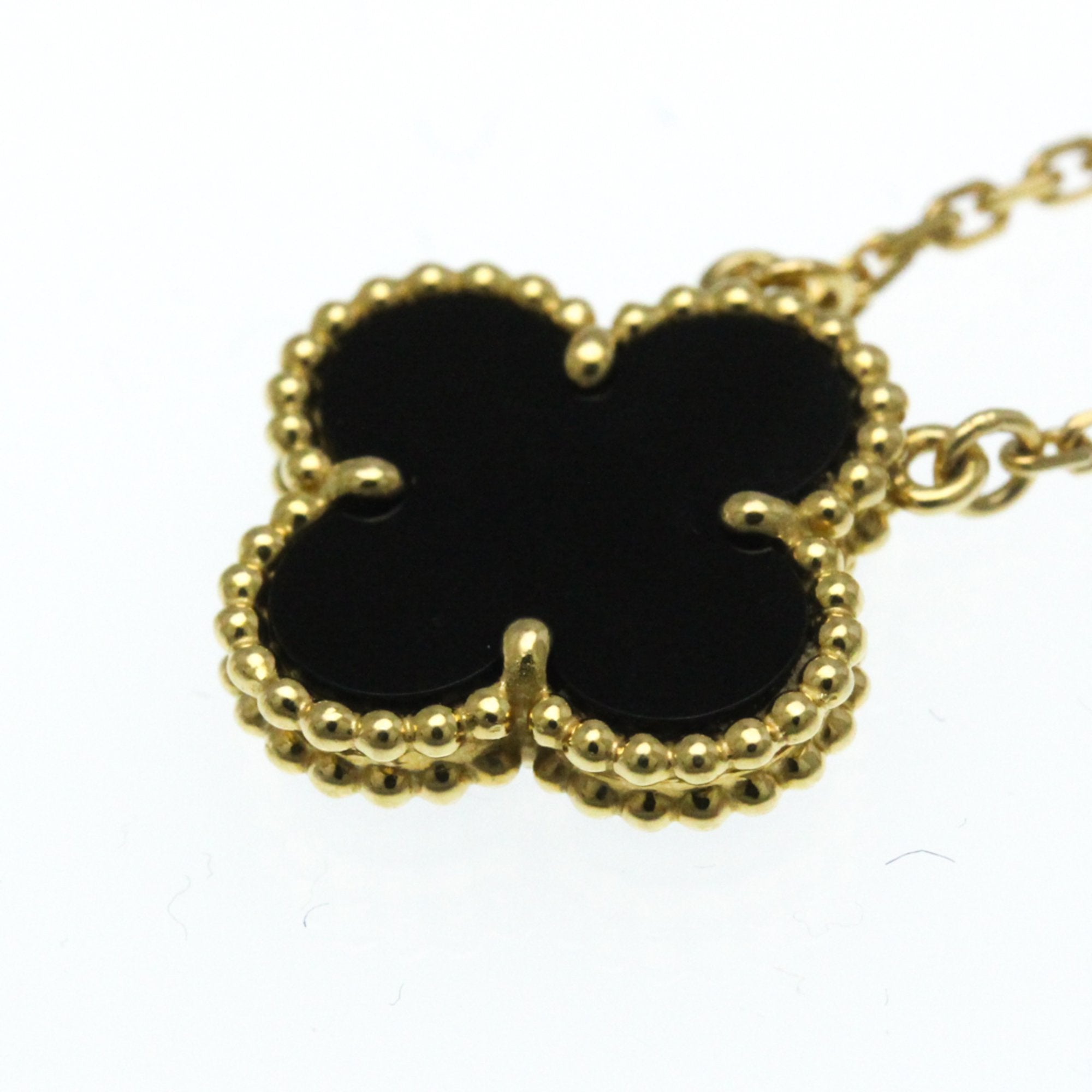 Vintage Alhambra Pendant Necklace 18K Yellow Gold and Onyx
