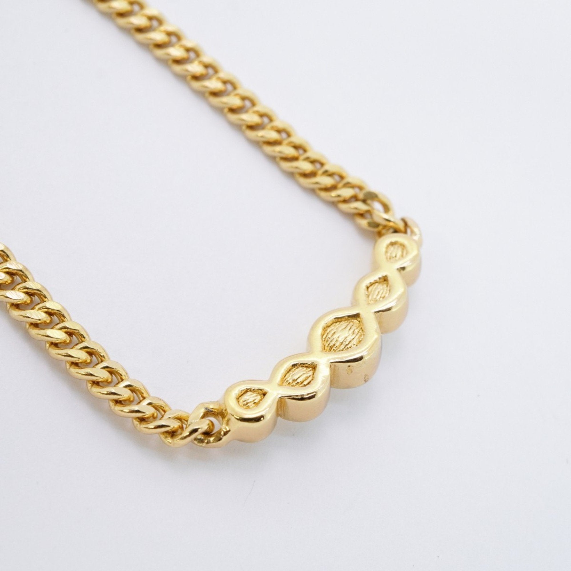 Pendant Necklace Gold with Rhinestone