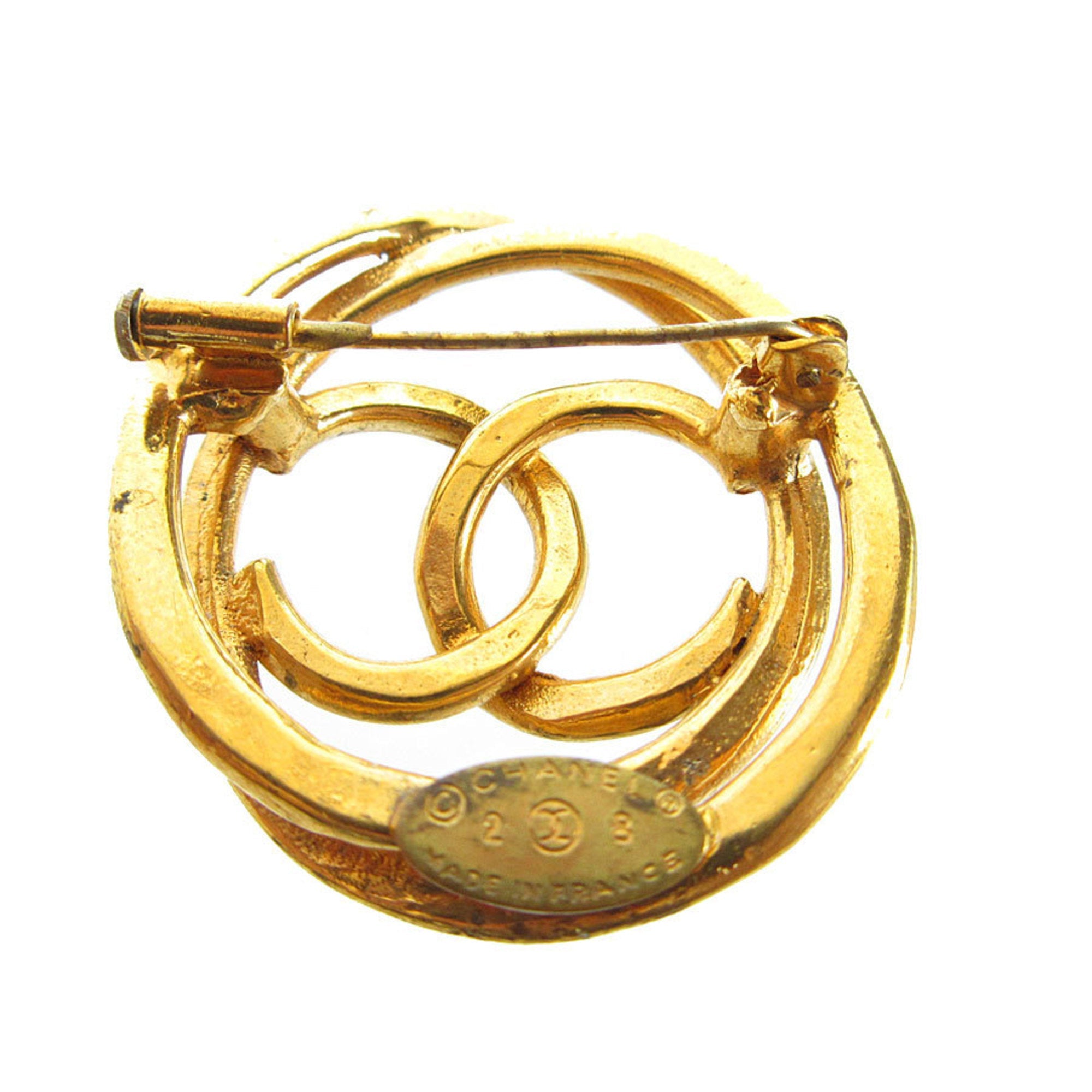 CC Logo Brooch Gold-Tone Metal