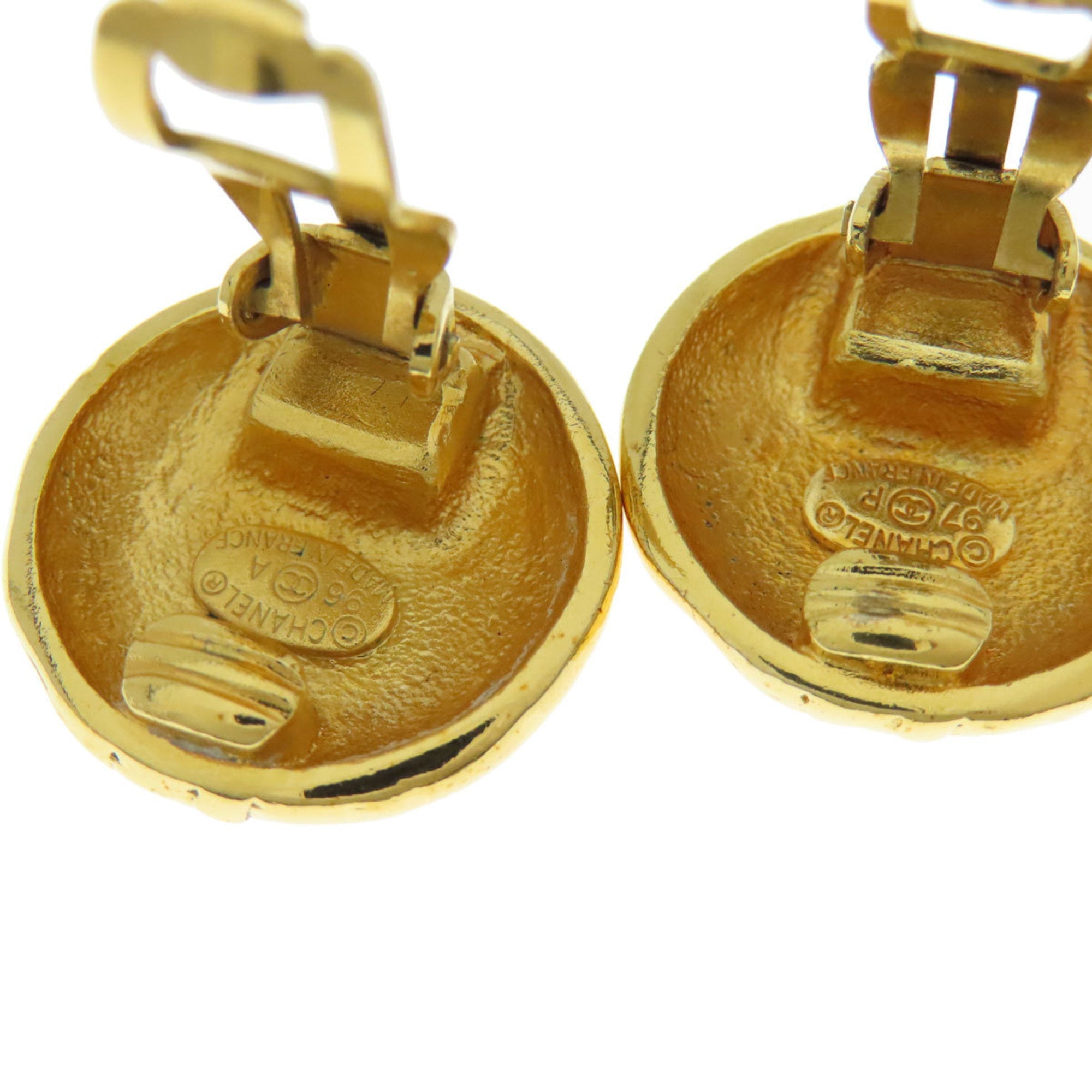 CC Logo Clip-On Earrings Gold-Tone Metal Gold-Tone Metal