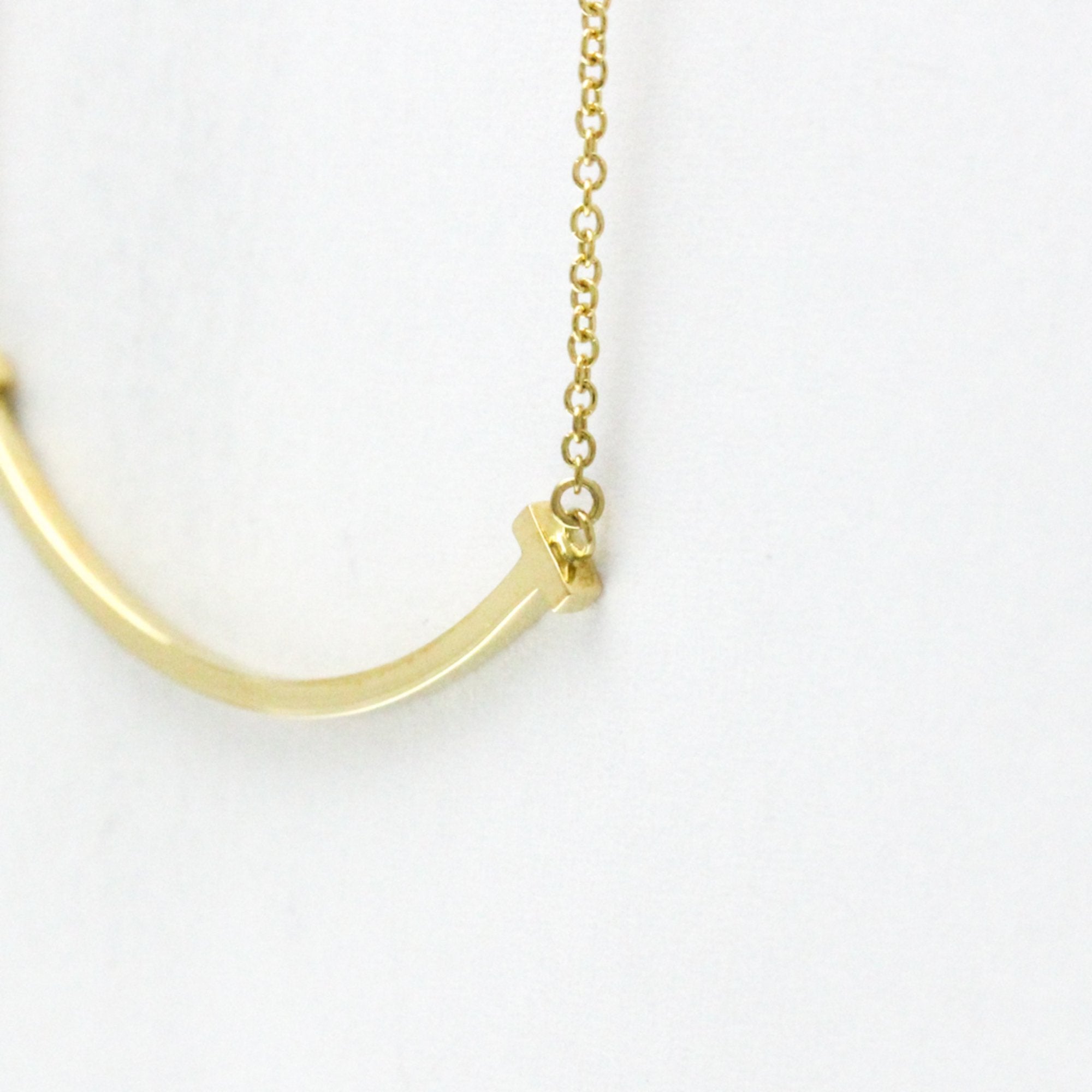 Smile Pendant Necklace 18K Yellow Gold