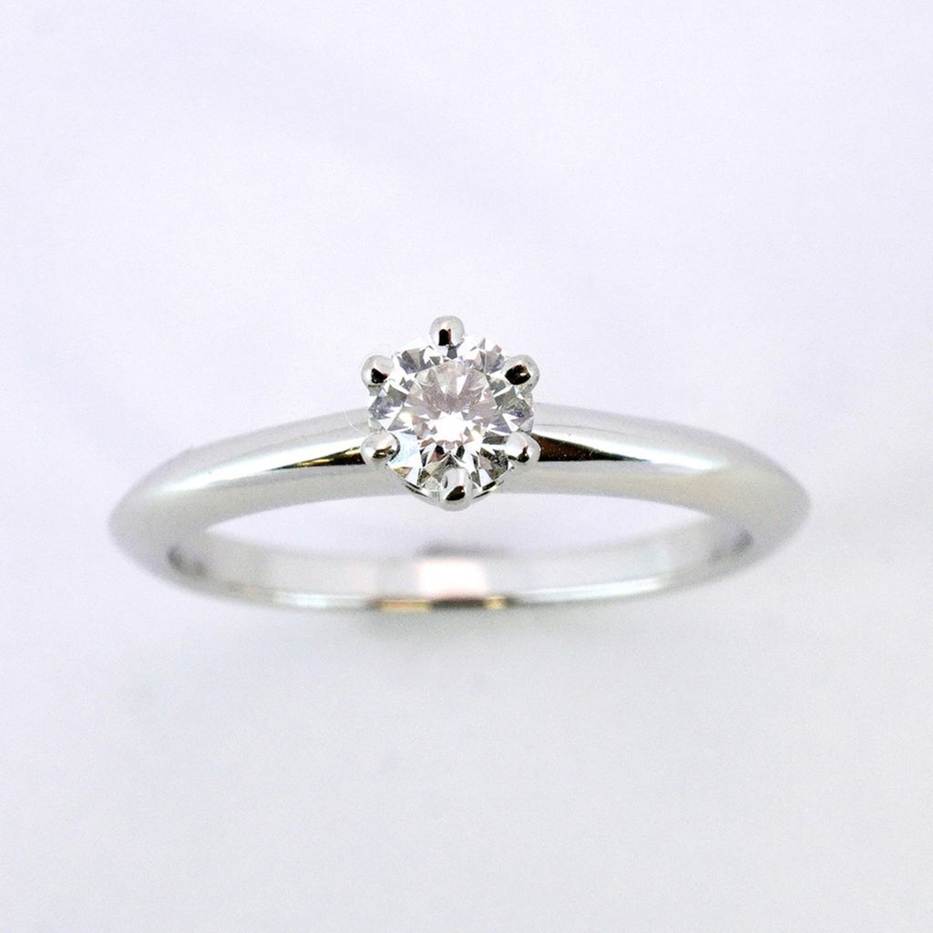 Solitaire Ring Platinum with Diamond