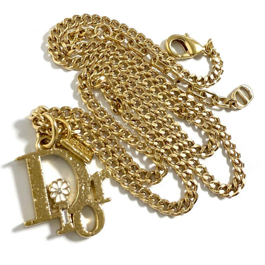 Pendant Necklace Metal and Rhinestone