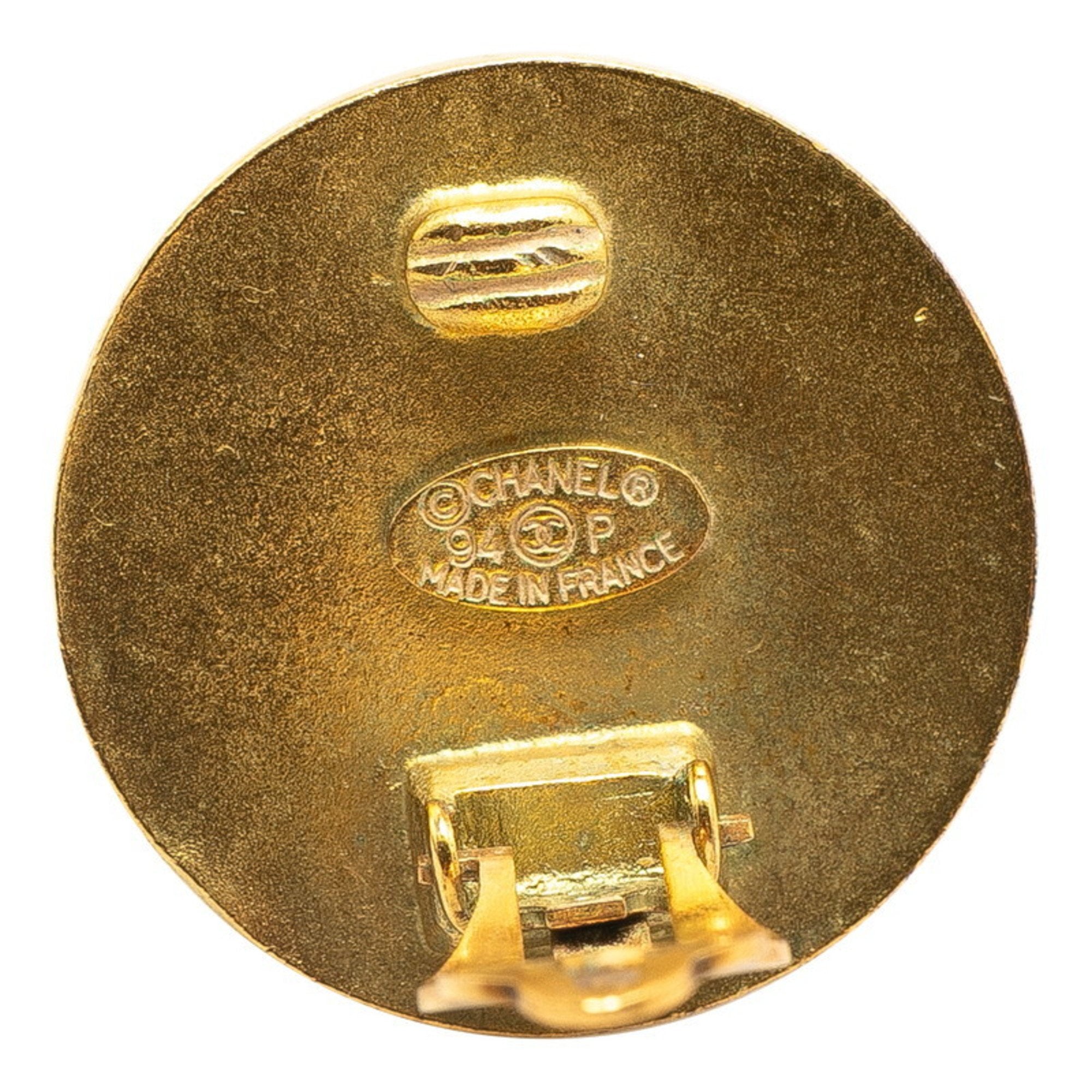 CC Logo Clip-On Earrings Metal Gold-Tone Metal