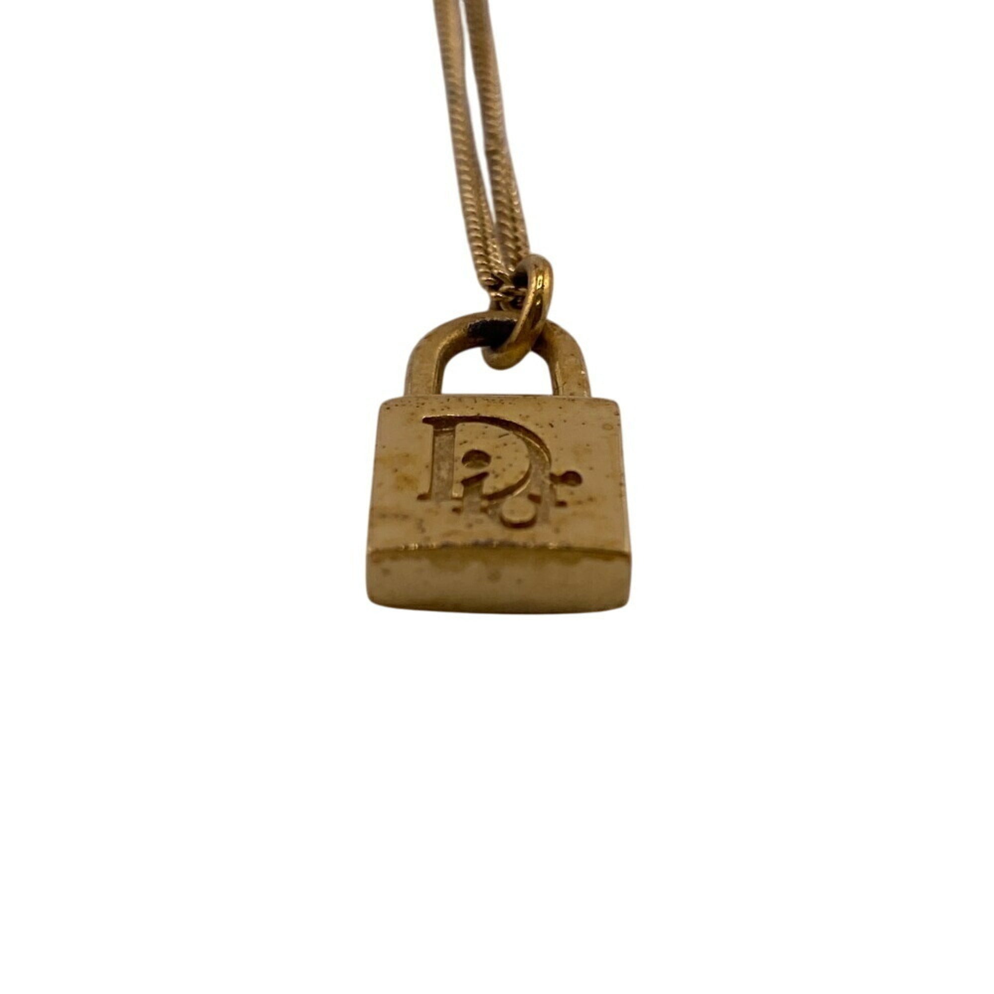 Cadena Padlock Necklace Gold
