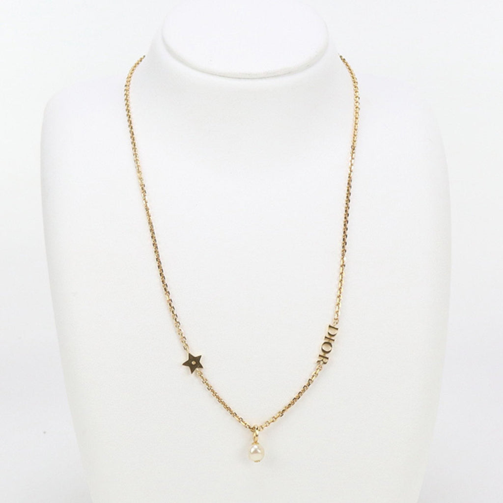 Pendant Necklace Gold Metal