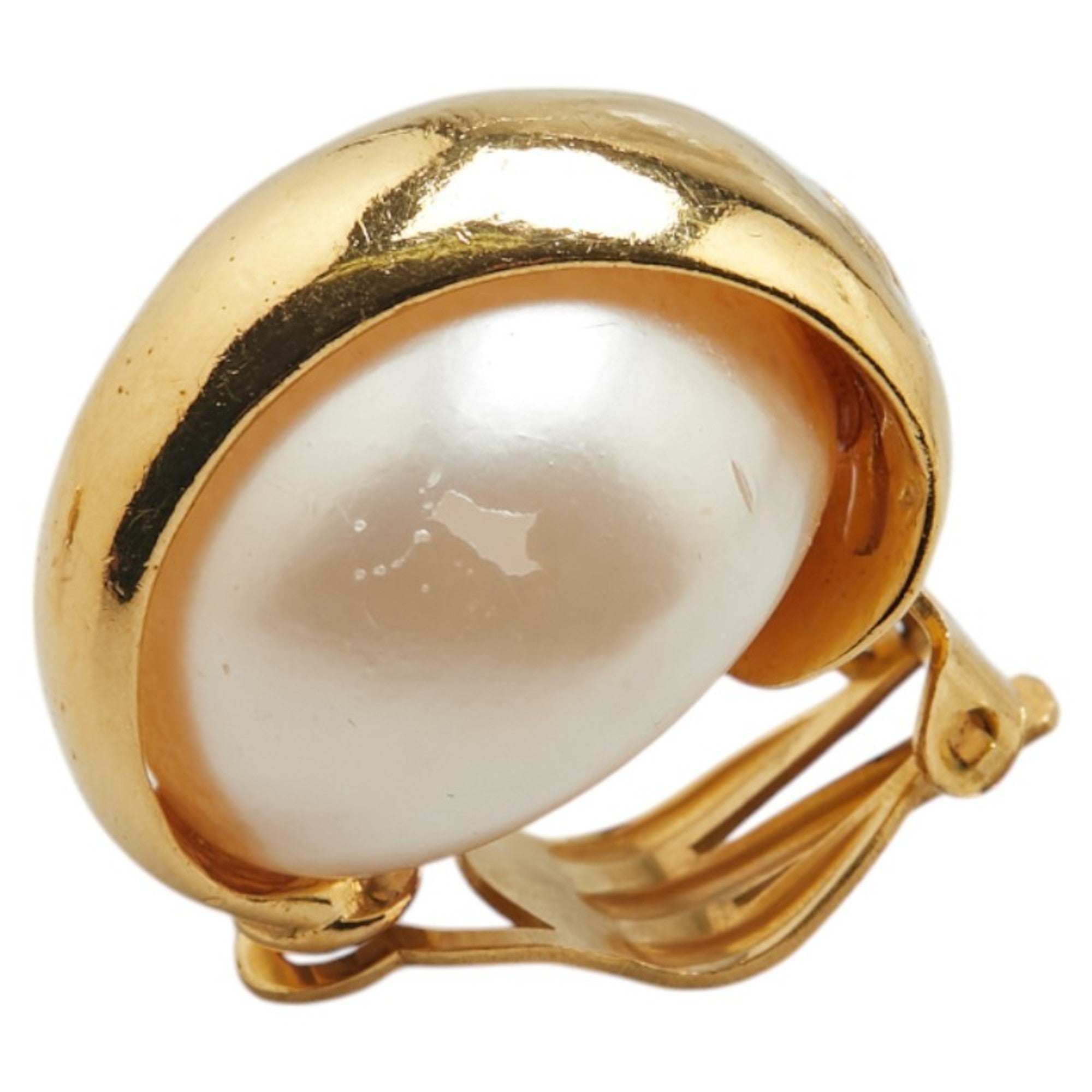 CC Logo Clip-On Earrings Metal Gold-Tone Metal