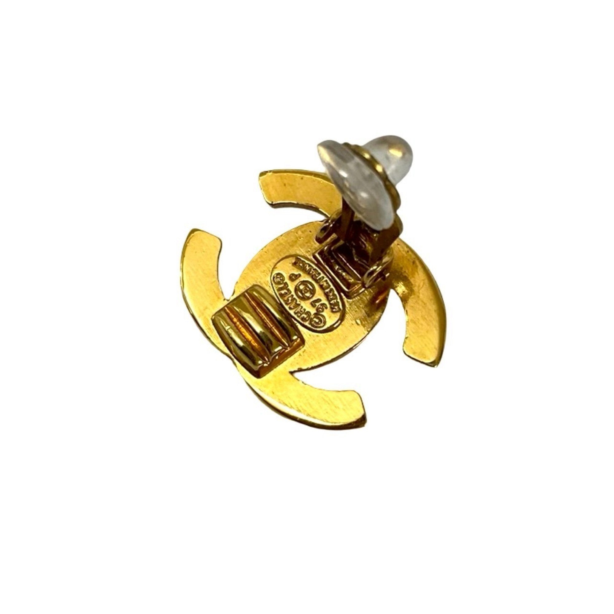 CC Logo Clip-On Earrings Metal Gold-Tone Metal