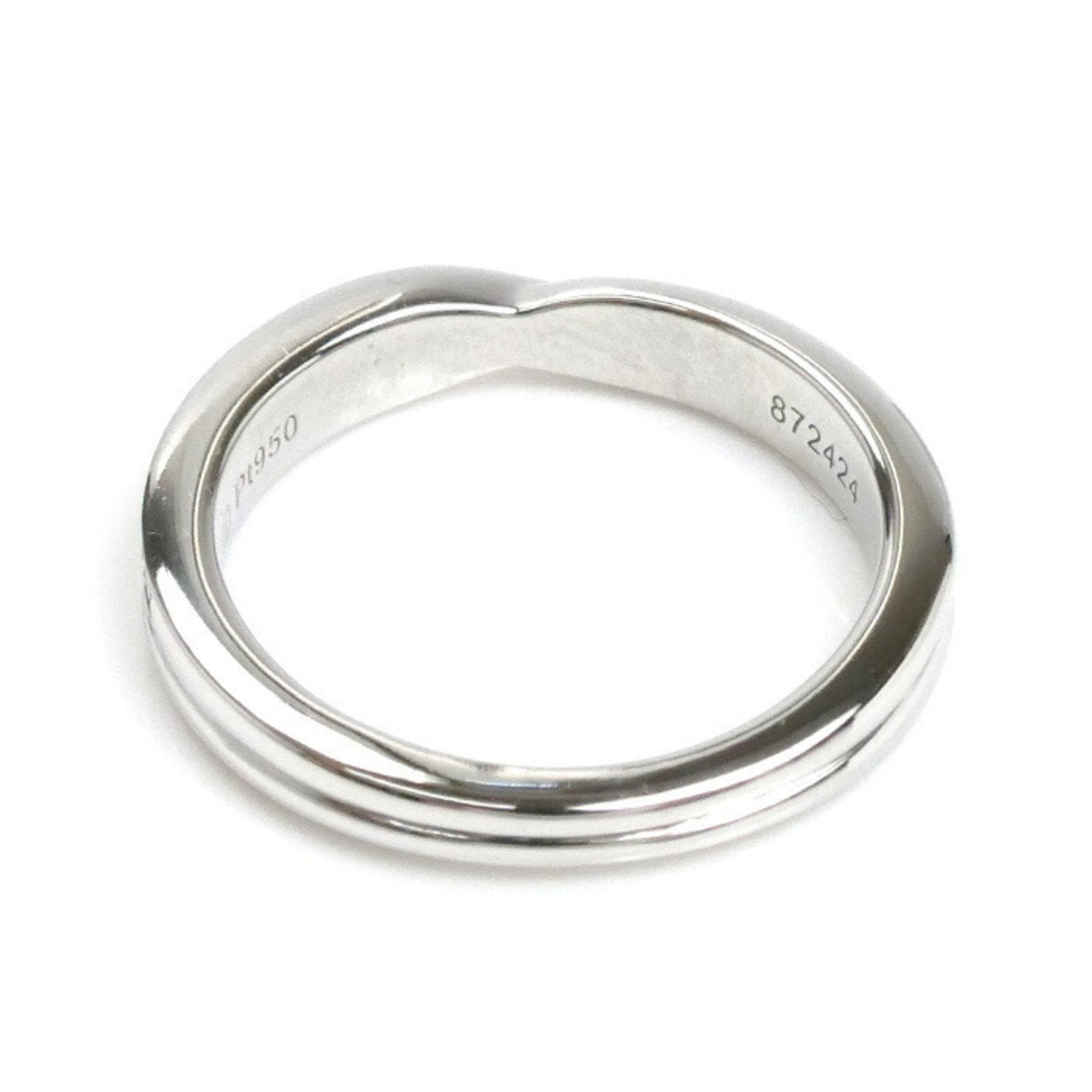 Ring Platinum with Diamond Pavé