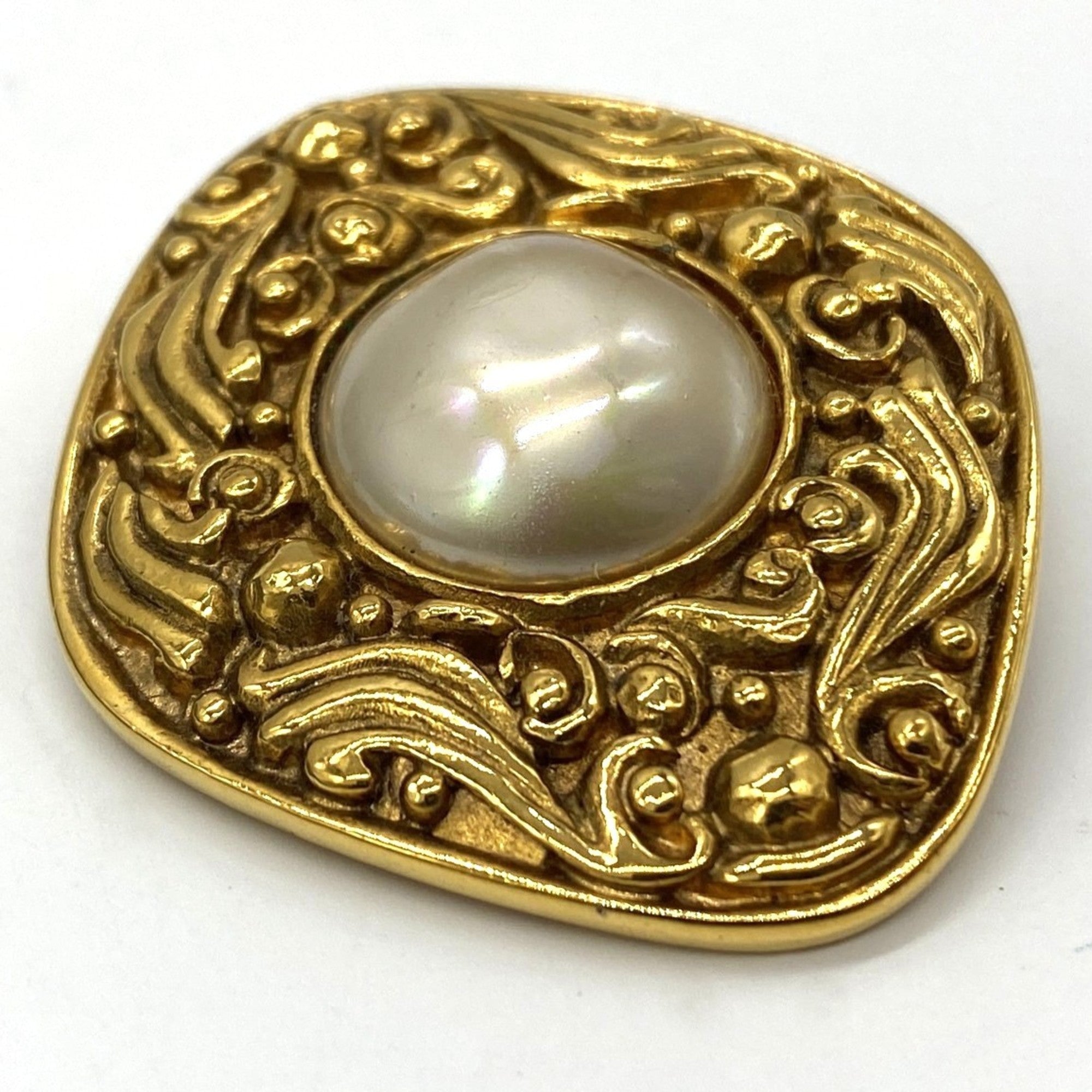 Brooch Metal with Pearl