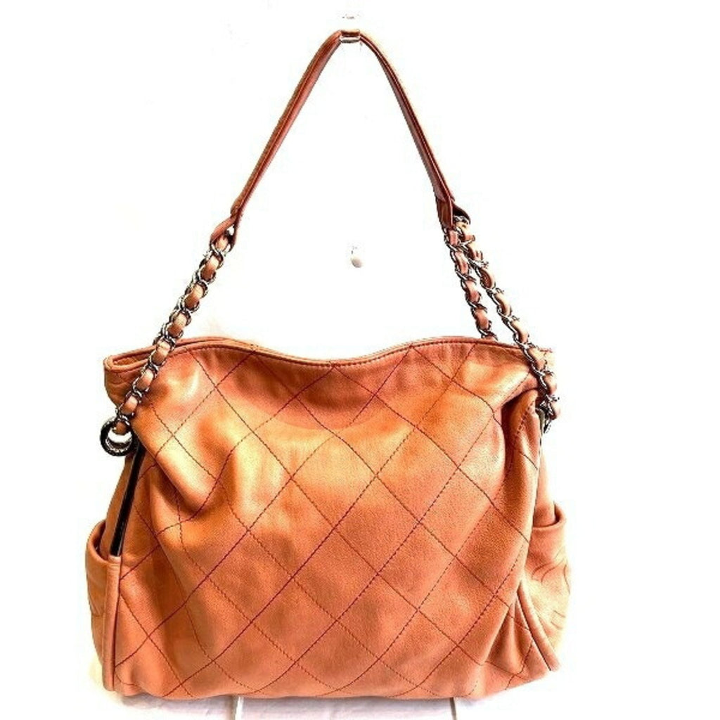 Ultimate Soft Hobo Quilted Leather Medium