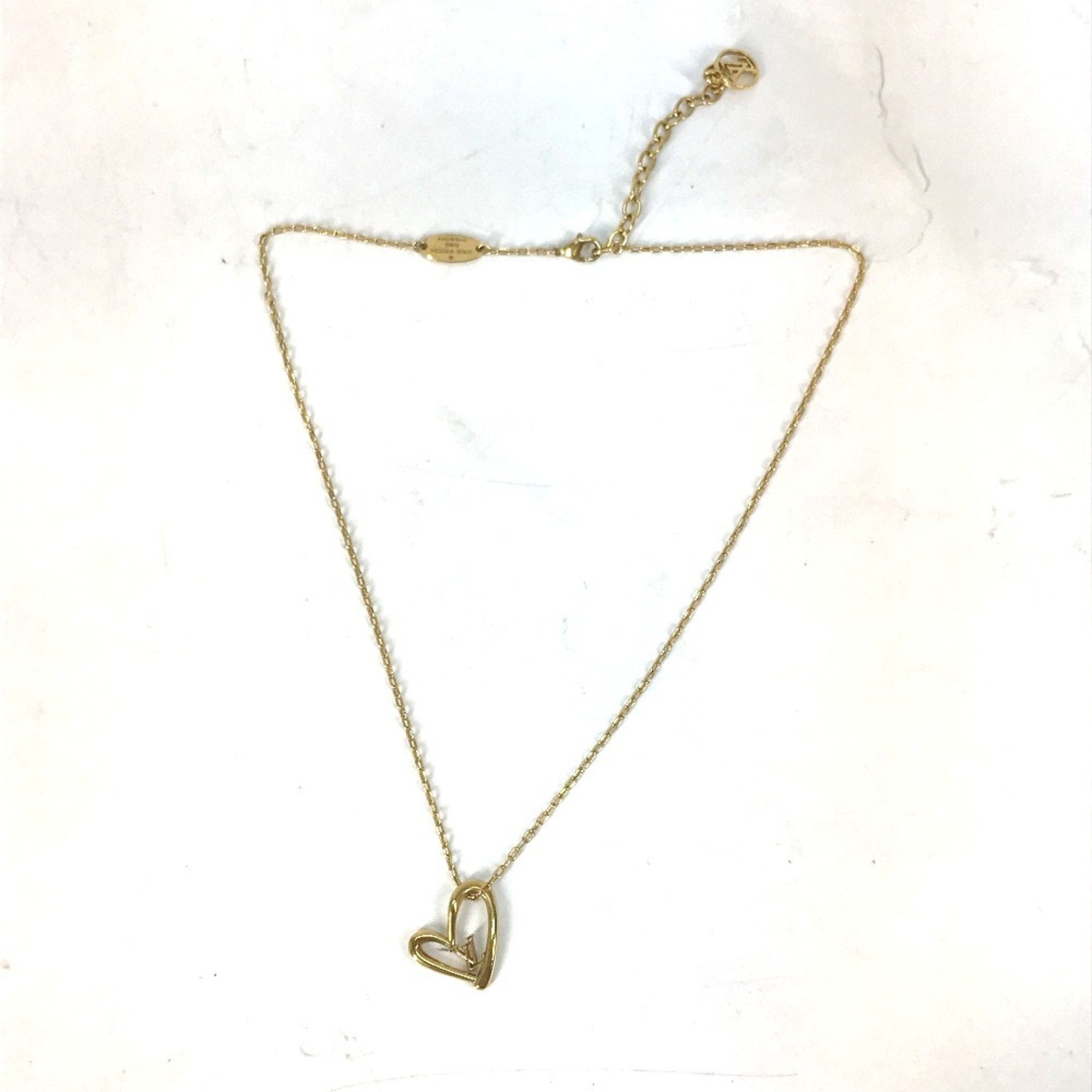 Heart Pendant Necklace Gold