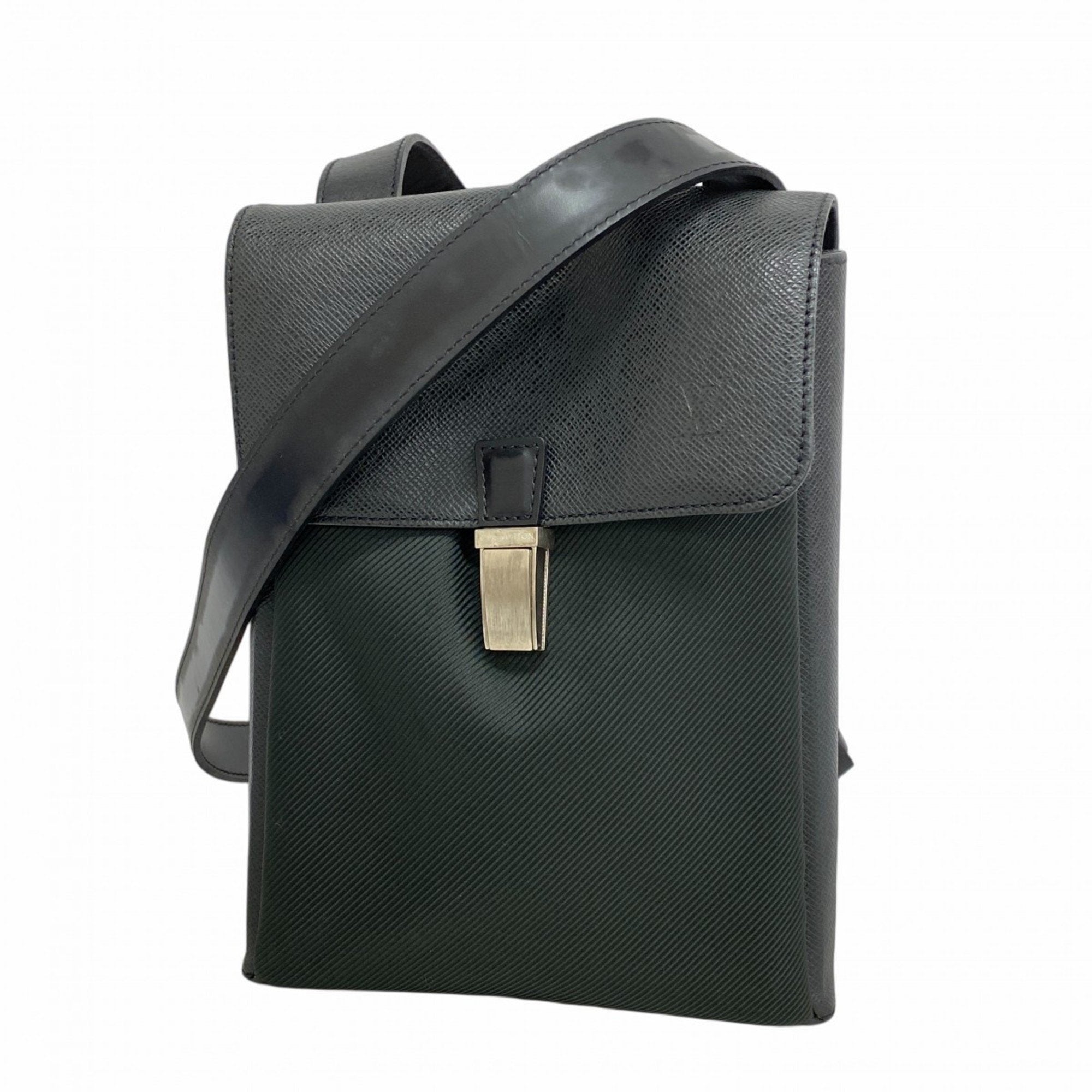 Yaranga Messenger Bag Taiga Leather Medium
