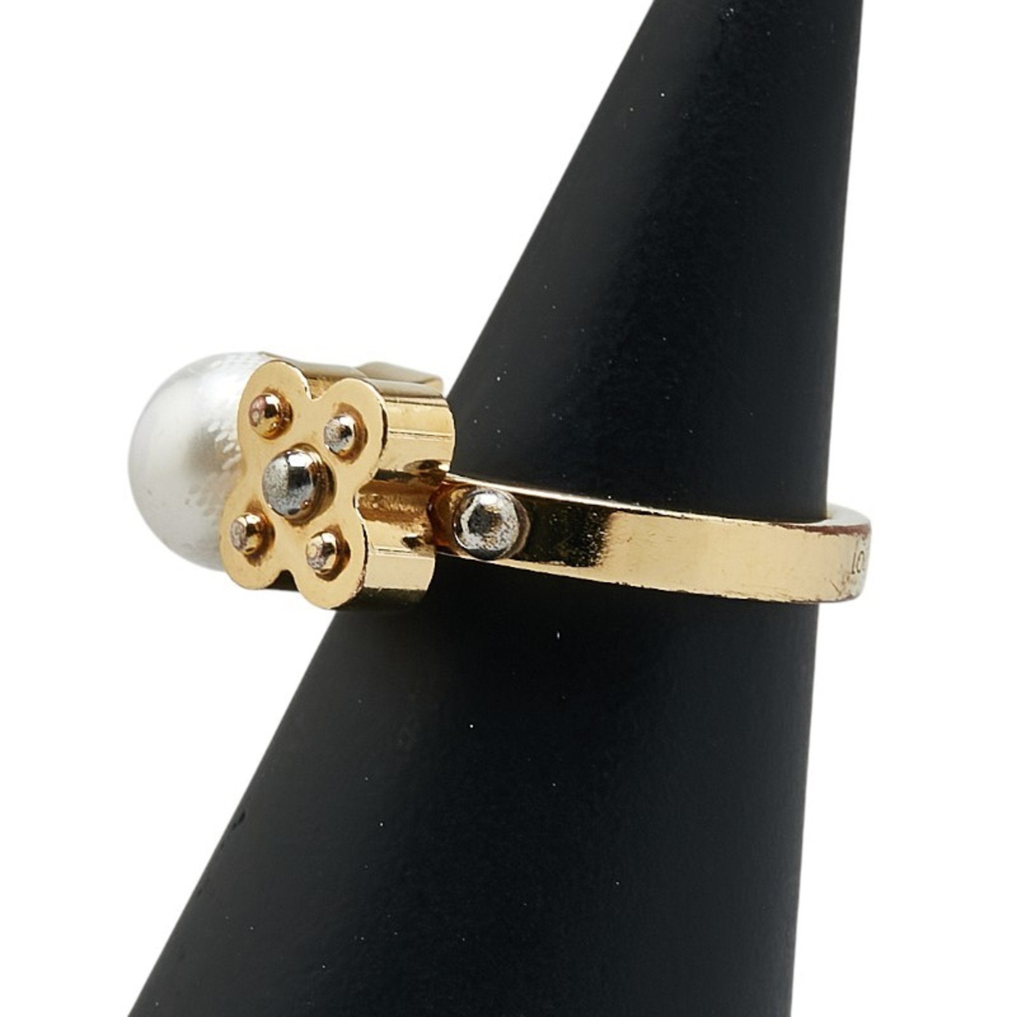 Charmy Pearl Ring Gold With Artificial Pearl
