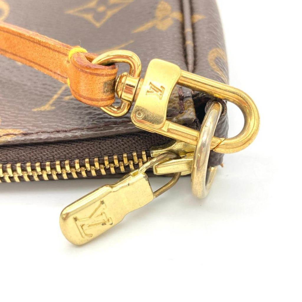 Pochette Accessoires Monogram Canvas