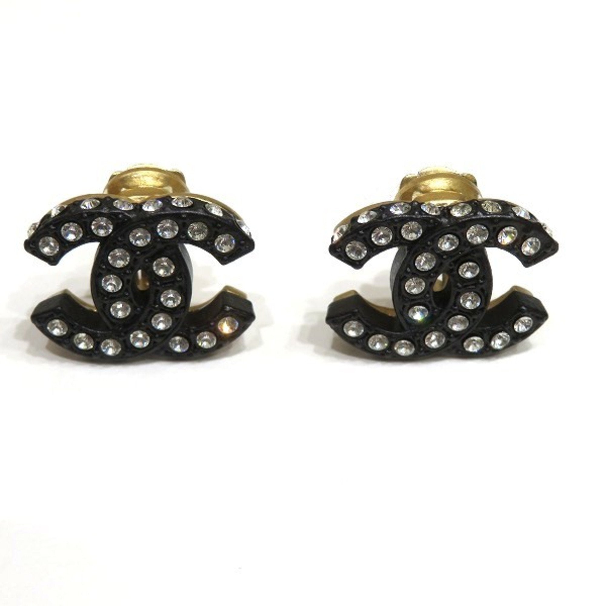 CC Logo Clip-On Earrings Metal Gold-Tone Metal