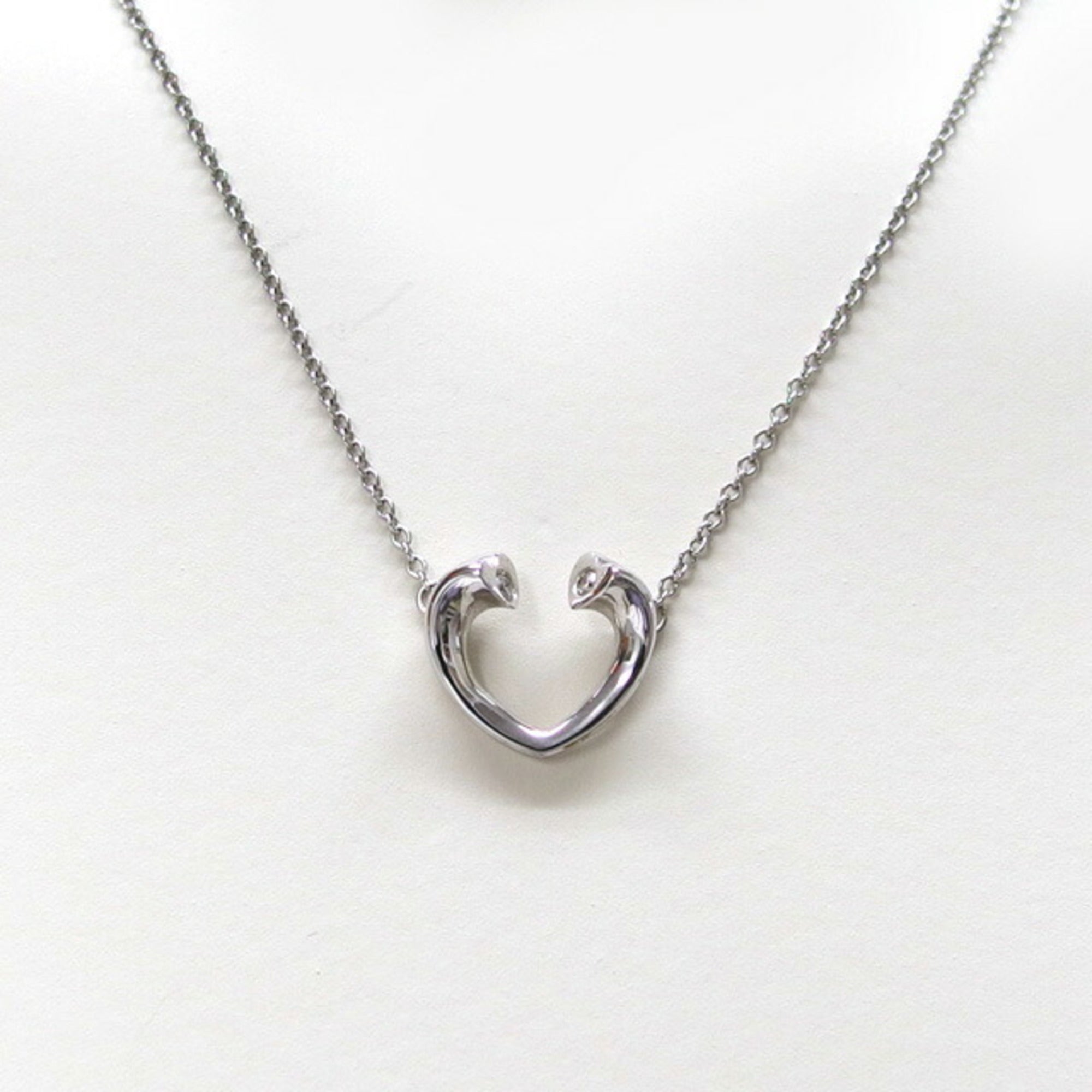 Pendant Necklace 18K White Gold with Diamond