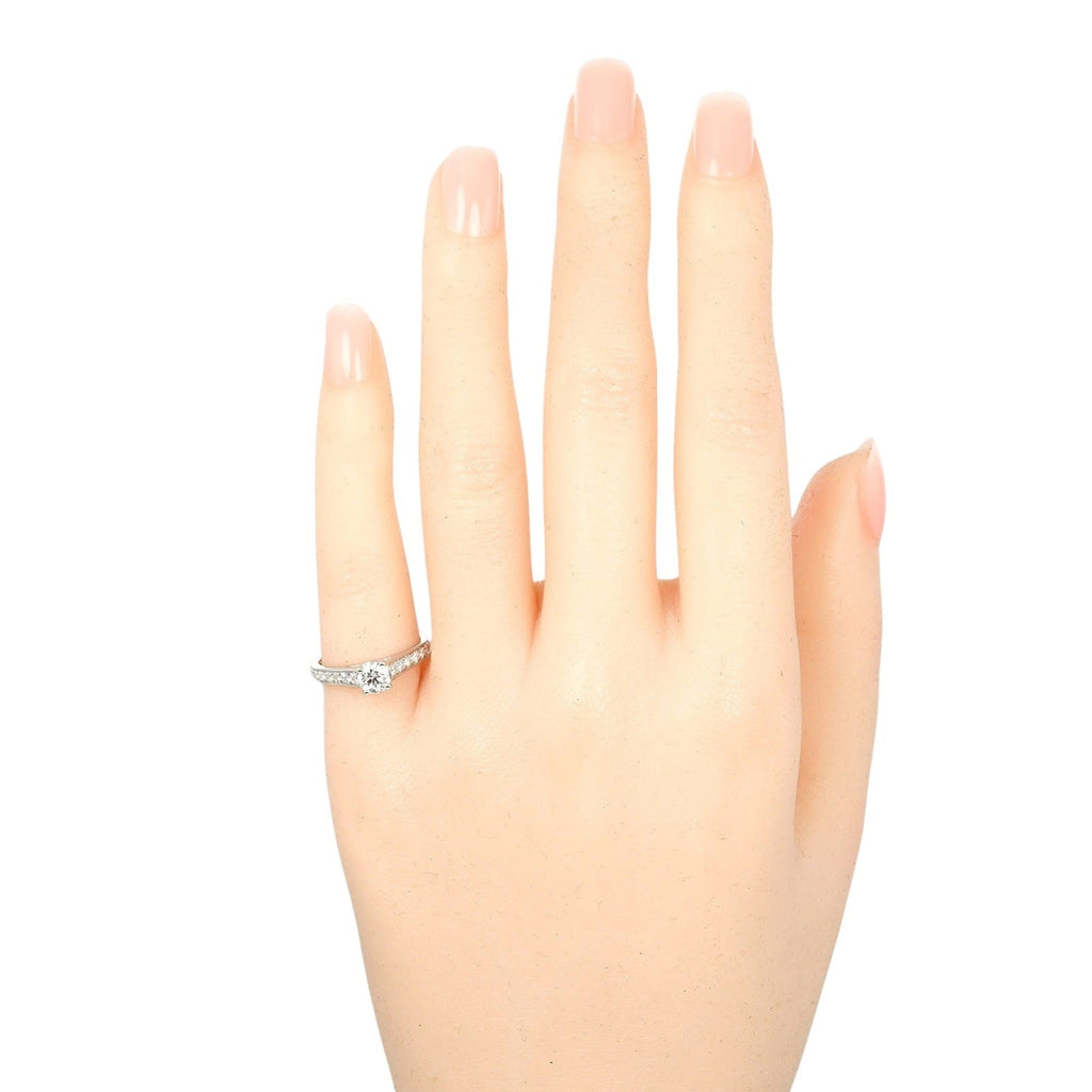 Romance Solitaire Ring Platinum with Diamond