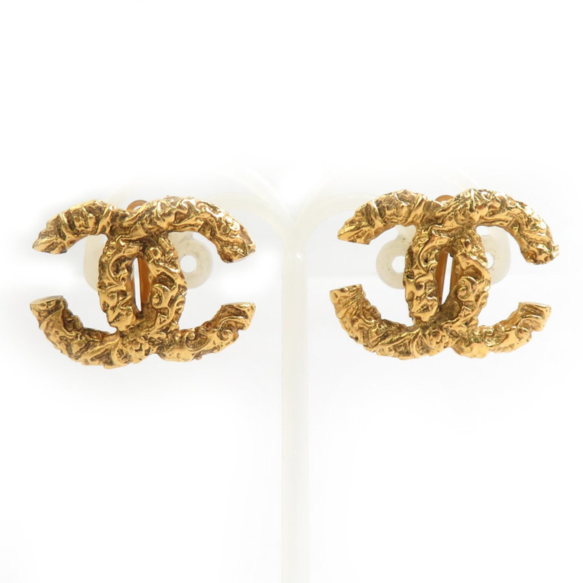 CC Logo Clip-On Earrings Gold-Tone Metal Gold-Tone Metal