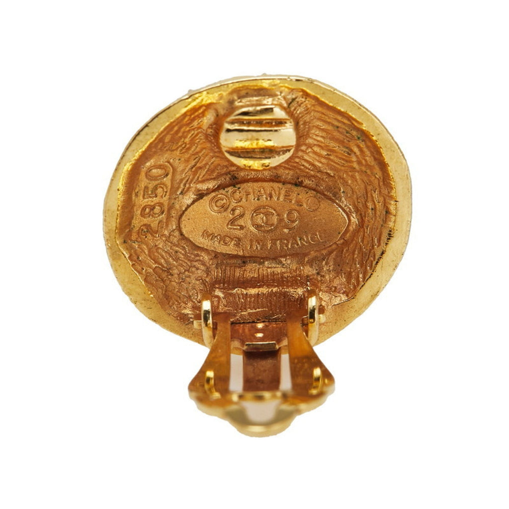 CC Logo Round Clip-On Earrings Metal Gold-Tone Metal