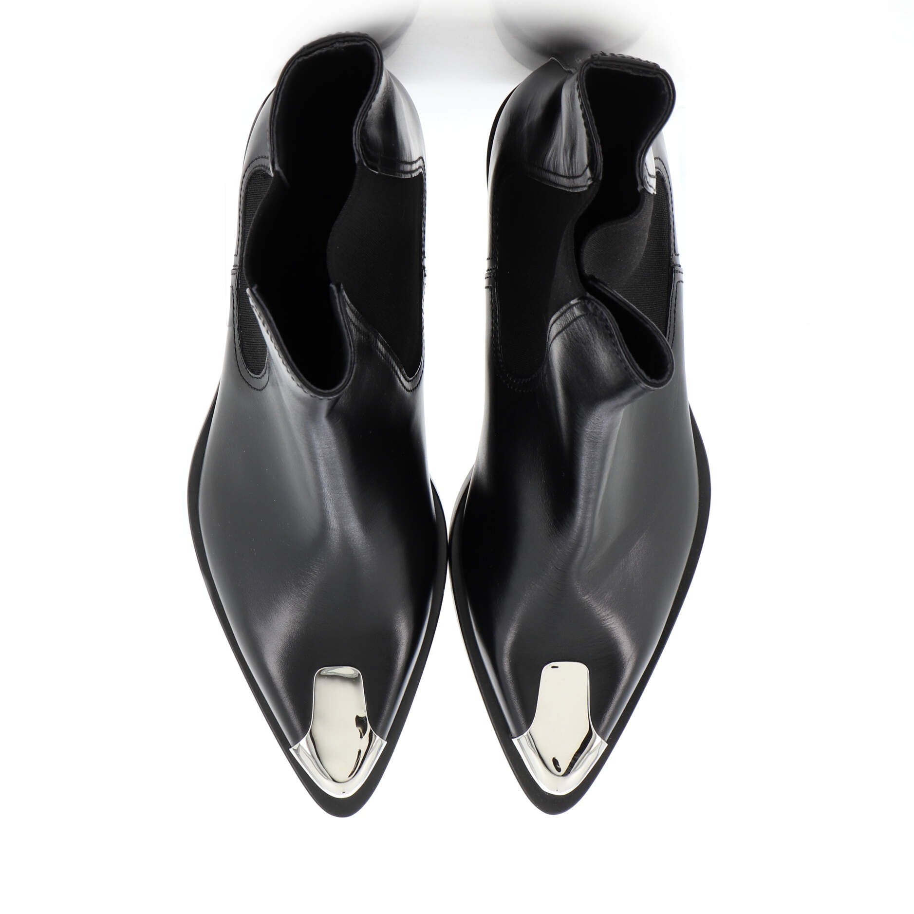 Women's Pointed Punk Toe Cap Chelsea Boots Leather with Metal Detail