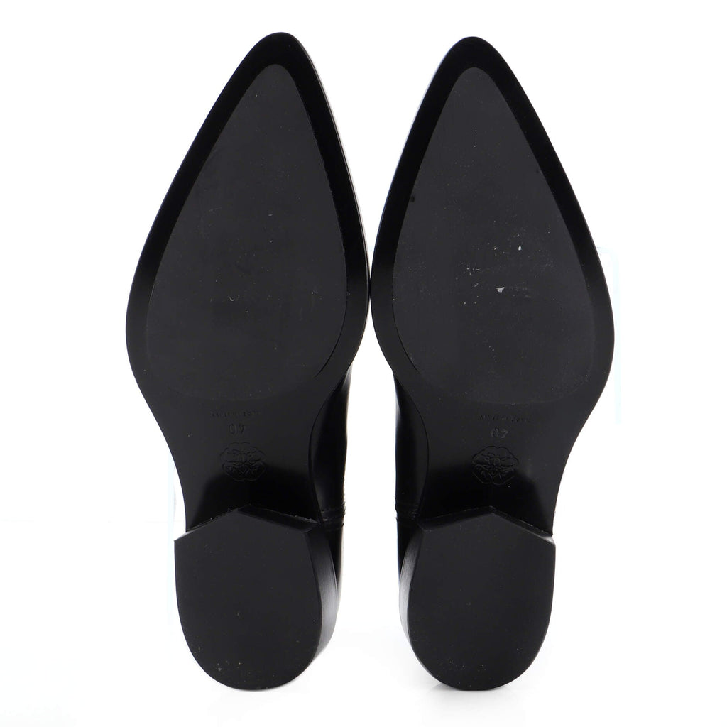 Women's Pointed Punk Toe Cap Chelsea Boots Leather with Metal Detail