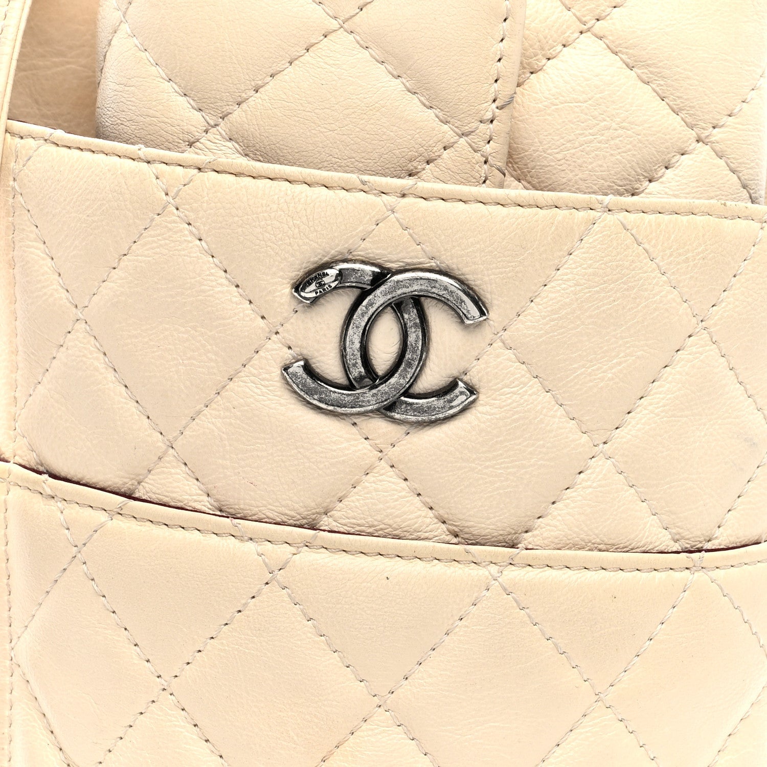Calfskin Quilted CC Waiter Clutch Clutch With Chain White