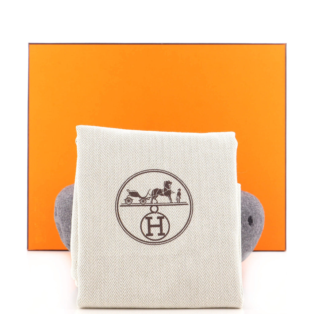 Saint-Honore Charms Beret Embroidered Cashmere with Leather