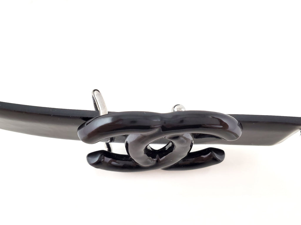 Chanel 2015 So Black Lacquered Patent Skinny CC Logo Belt 90