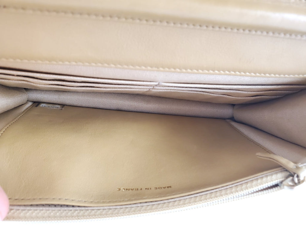 CHANEL Wallet on the Chain Bag