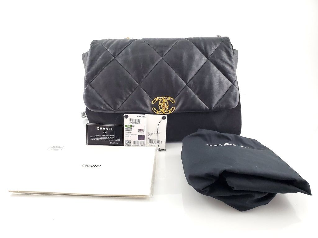 CHANEL 19 Maxi Goatskin Quilted 2020 Chain Shoulder Bag