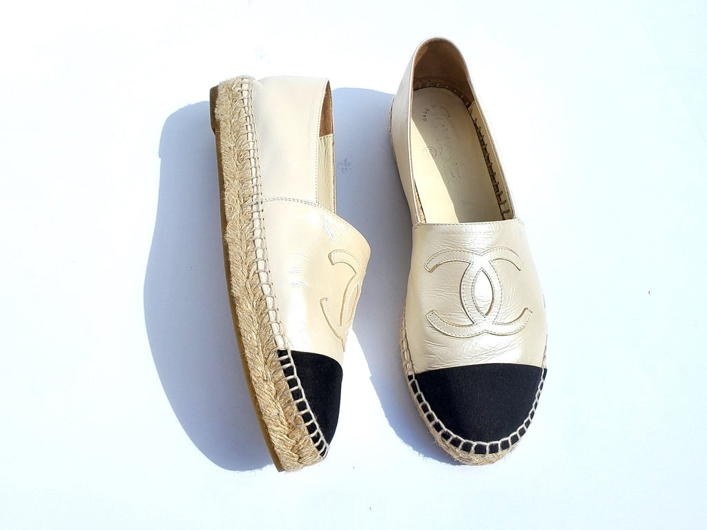 CHANEL Lambskin CC Espadrilles 38