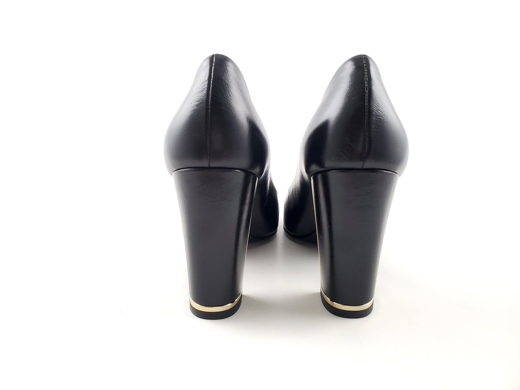 CHANEL CC Logo Round Toe Pumps 40