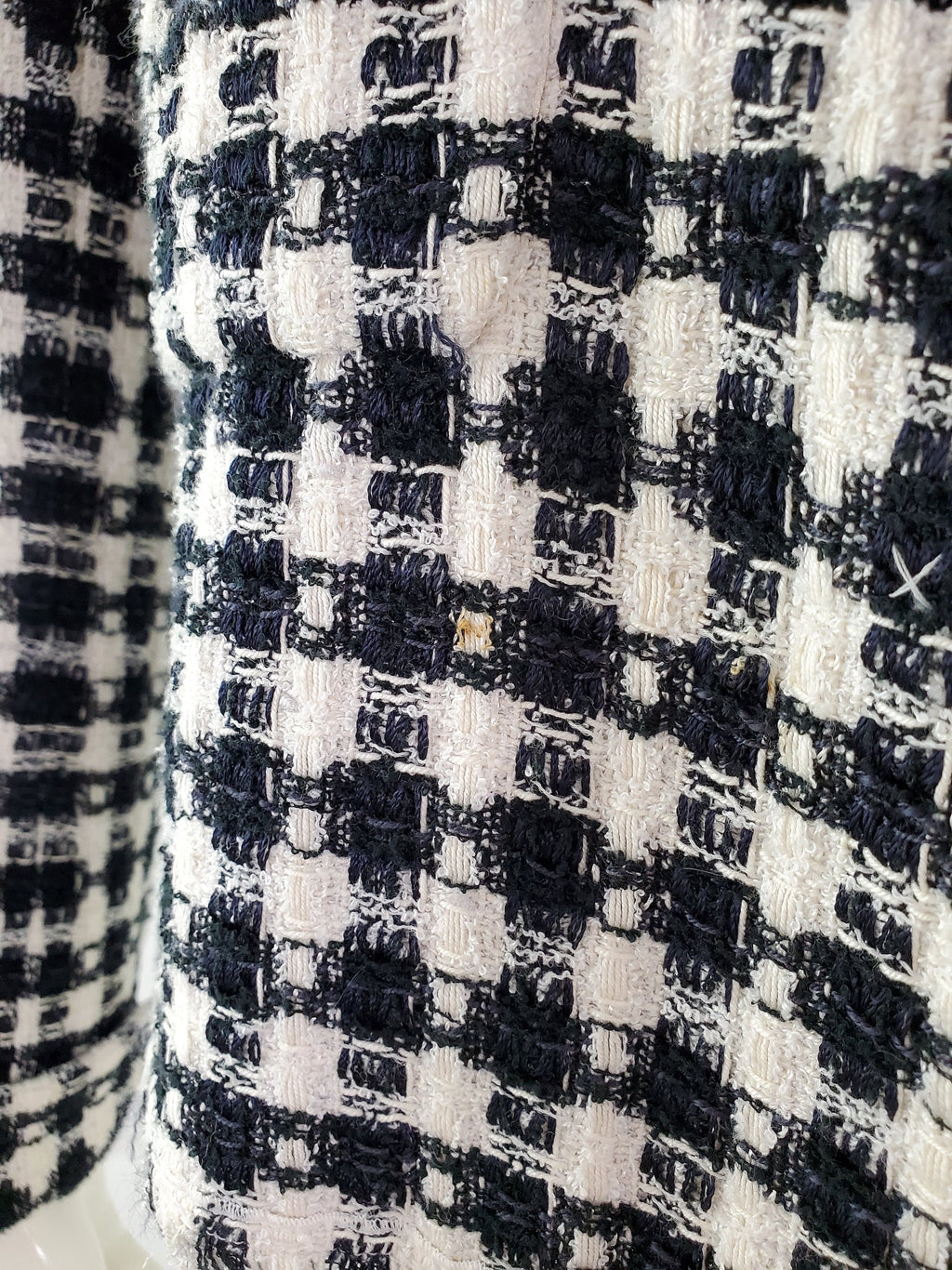 CHANEL 2006 Black White Tweed Jacket 36