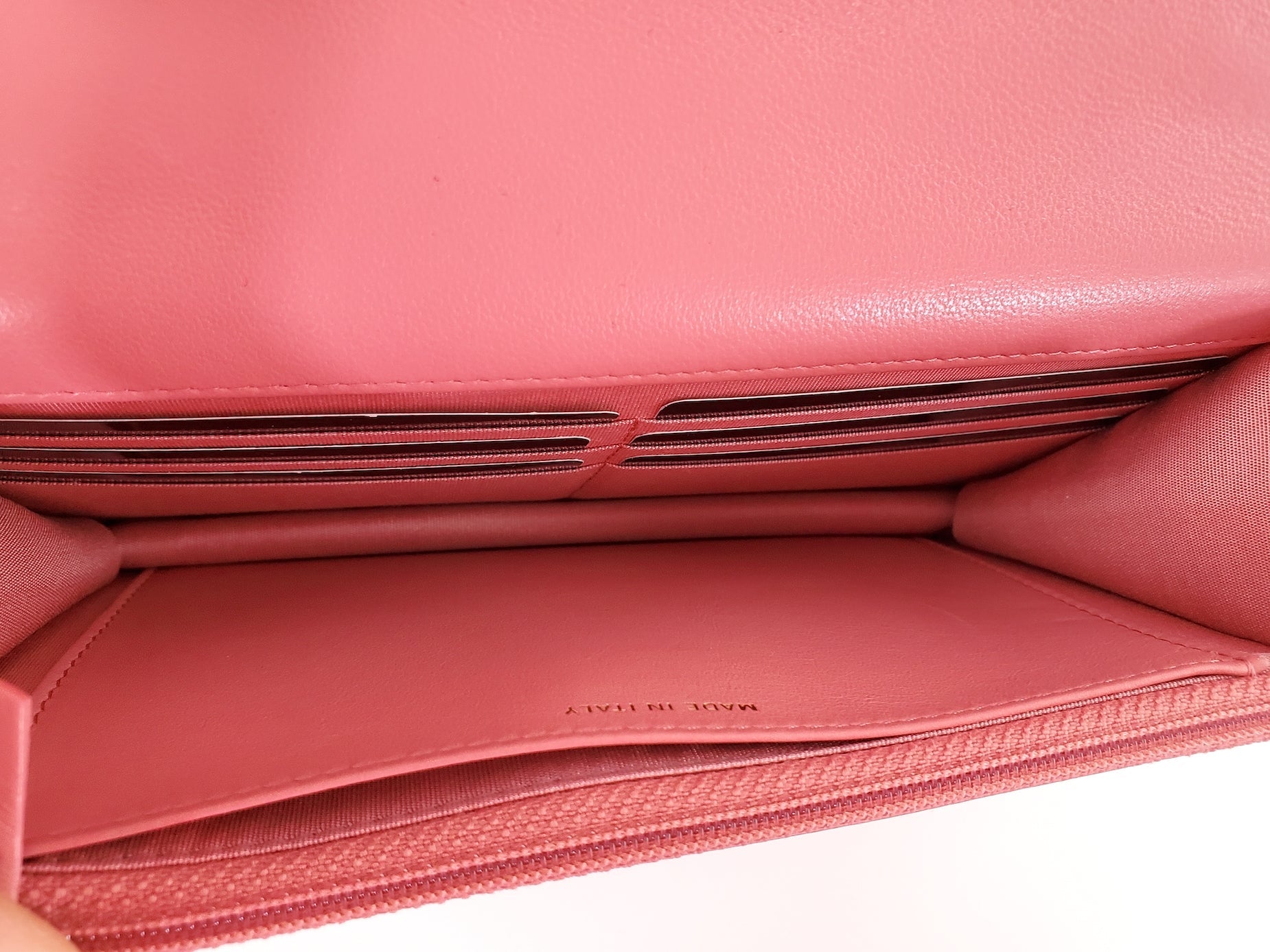 New CHANEL 19 21A Pink Wallet on the Chain WOC Bag
