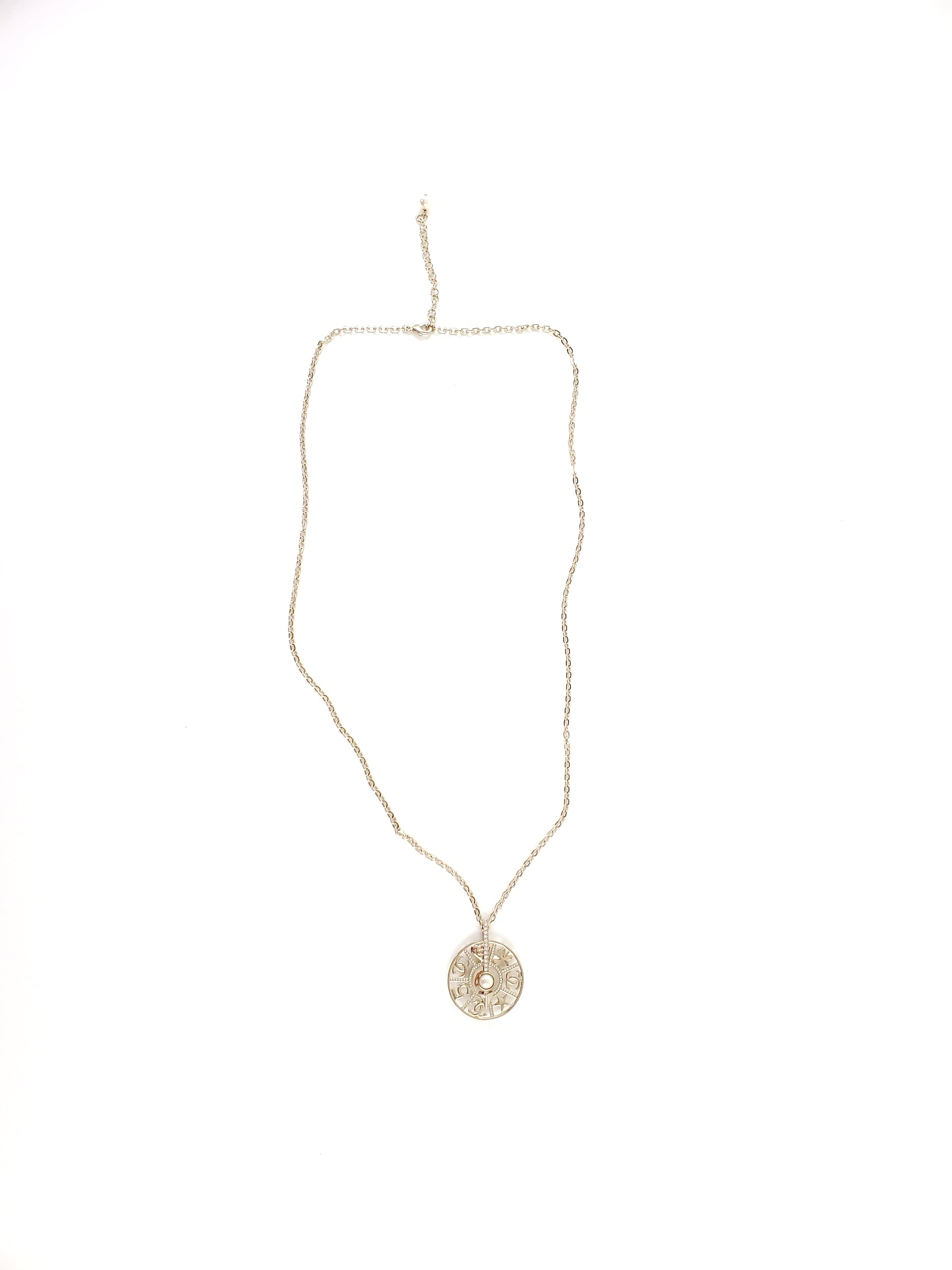 New CHANEL 22S Pendant Long Necklace