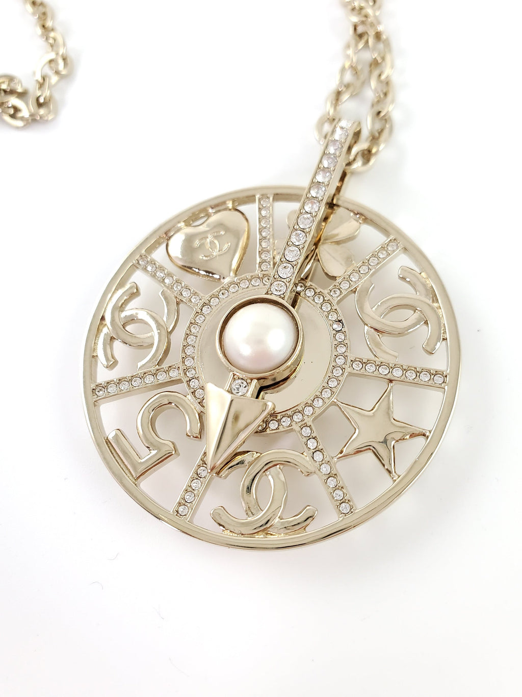 New CHANEL 22S Pendant Long Necklace