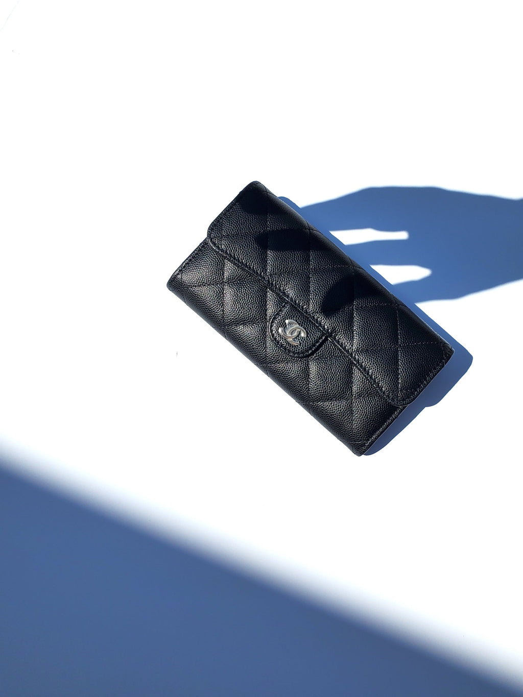 New CHANEL 22S Black Caviar Classic Flap Medium Wallet