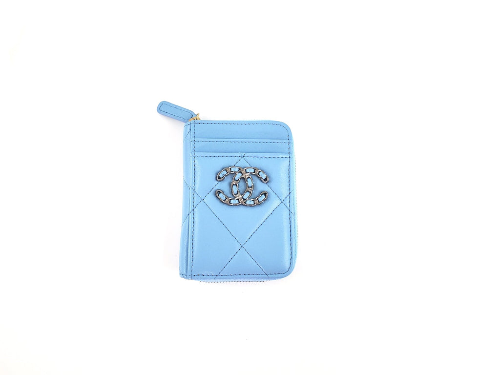 CHANEL Quilted 22S CC Blue Zip  Case