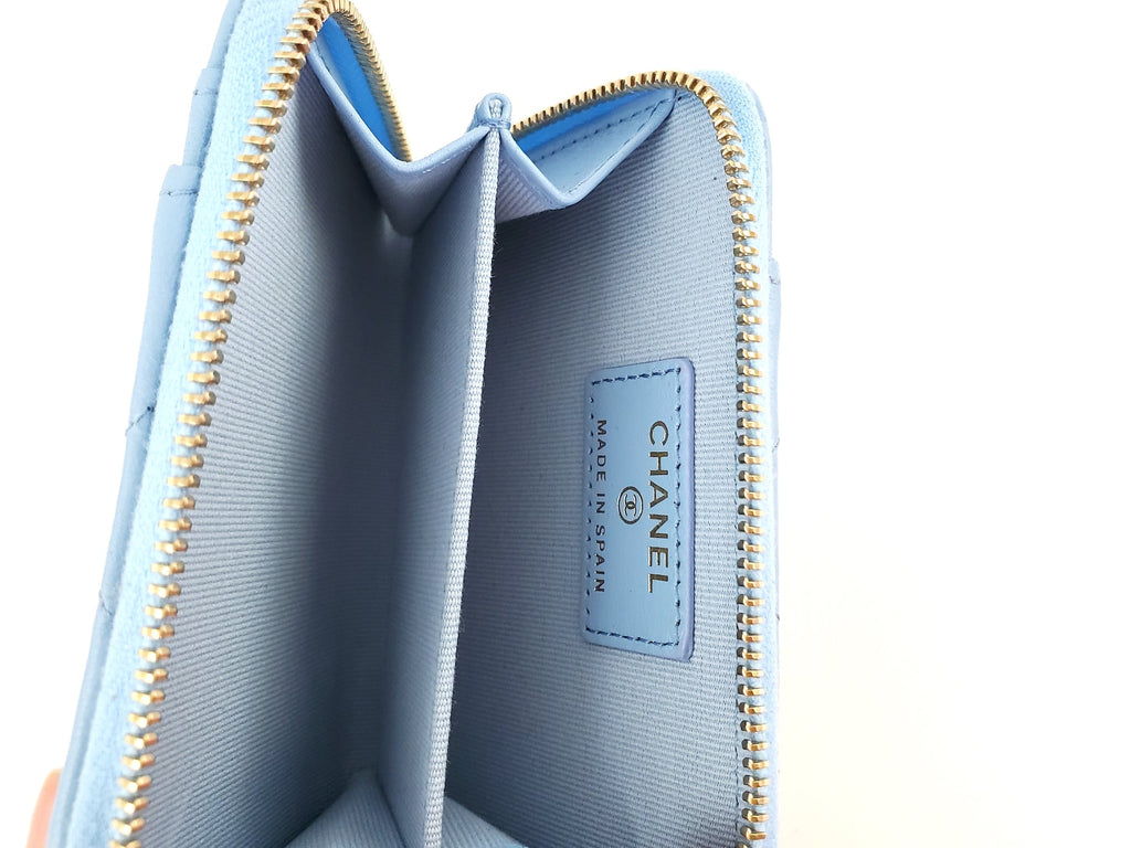 CHANEL Quilted 22S CC Blue Zip  Case