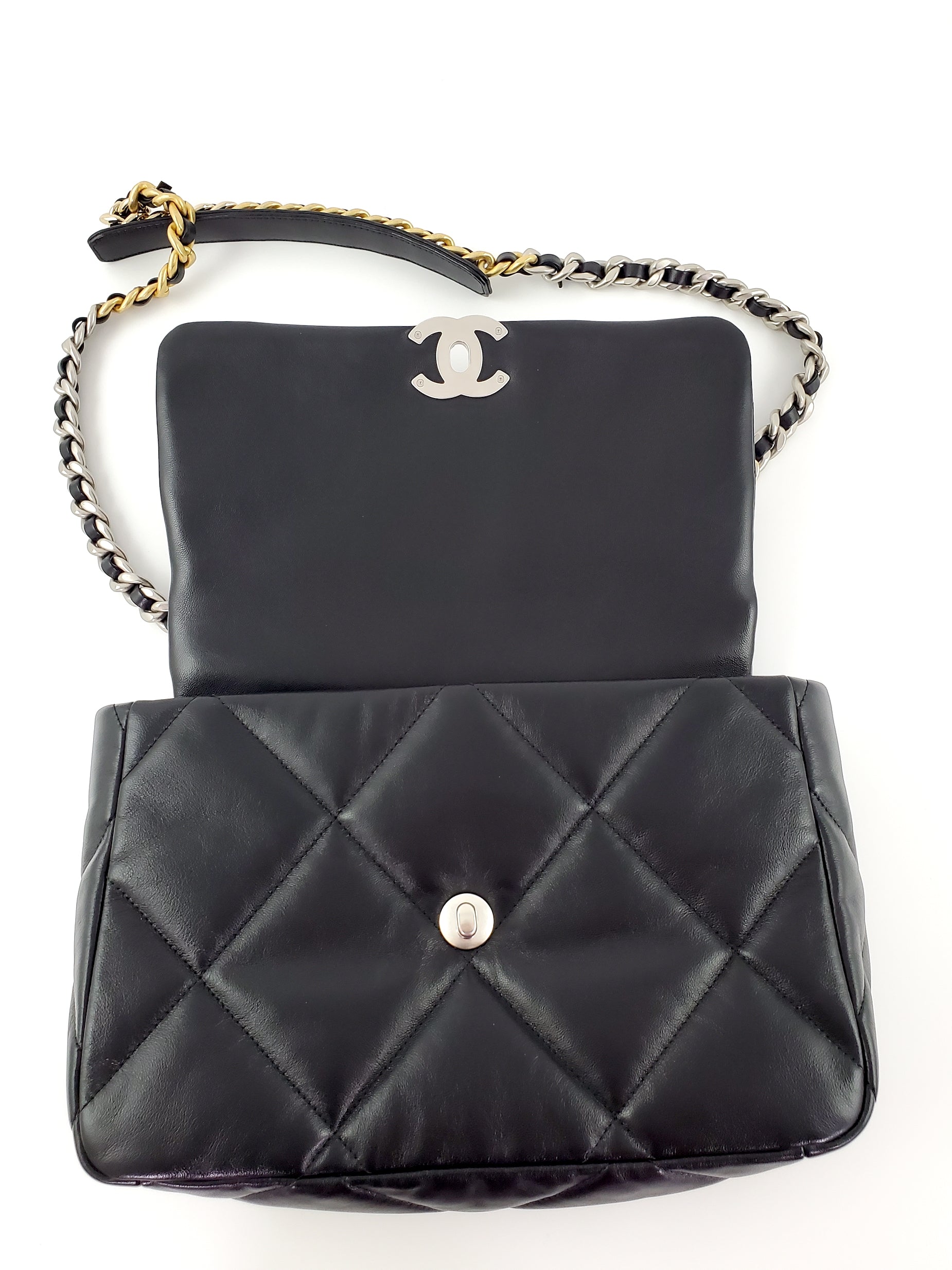 CHANEL 19 22C Black Lambskin Quilted Large Flap Bag