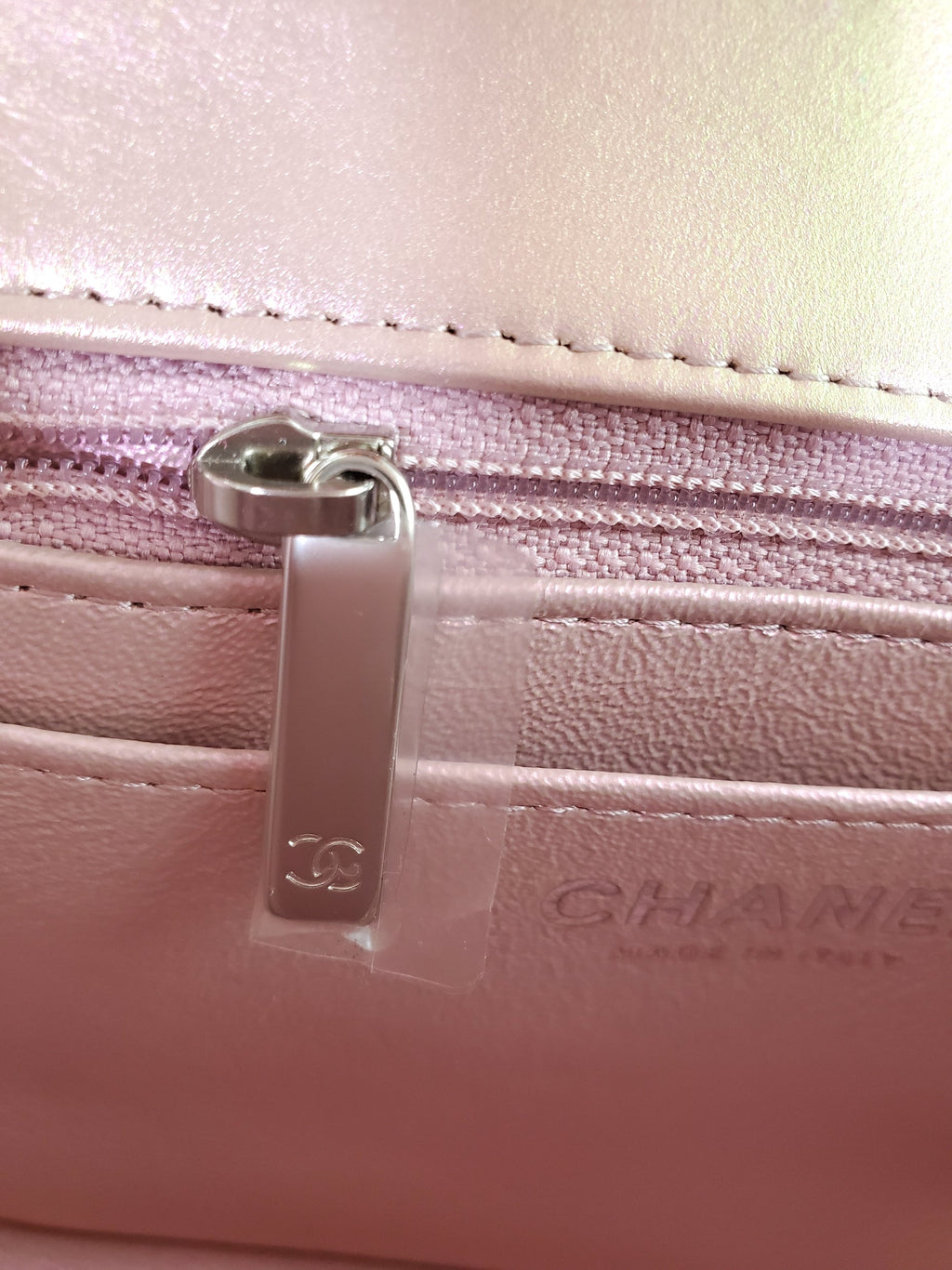 New CHANEL Square Mini 2021 Iridescent Pink Calfskin Leather Bag