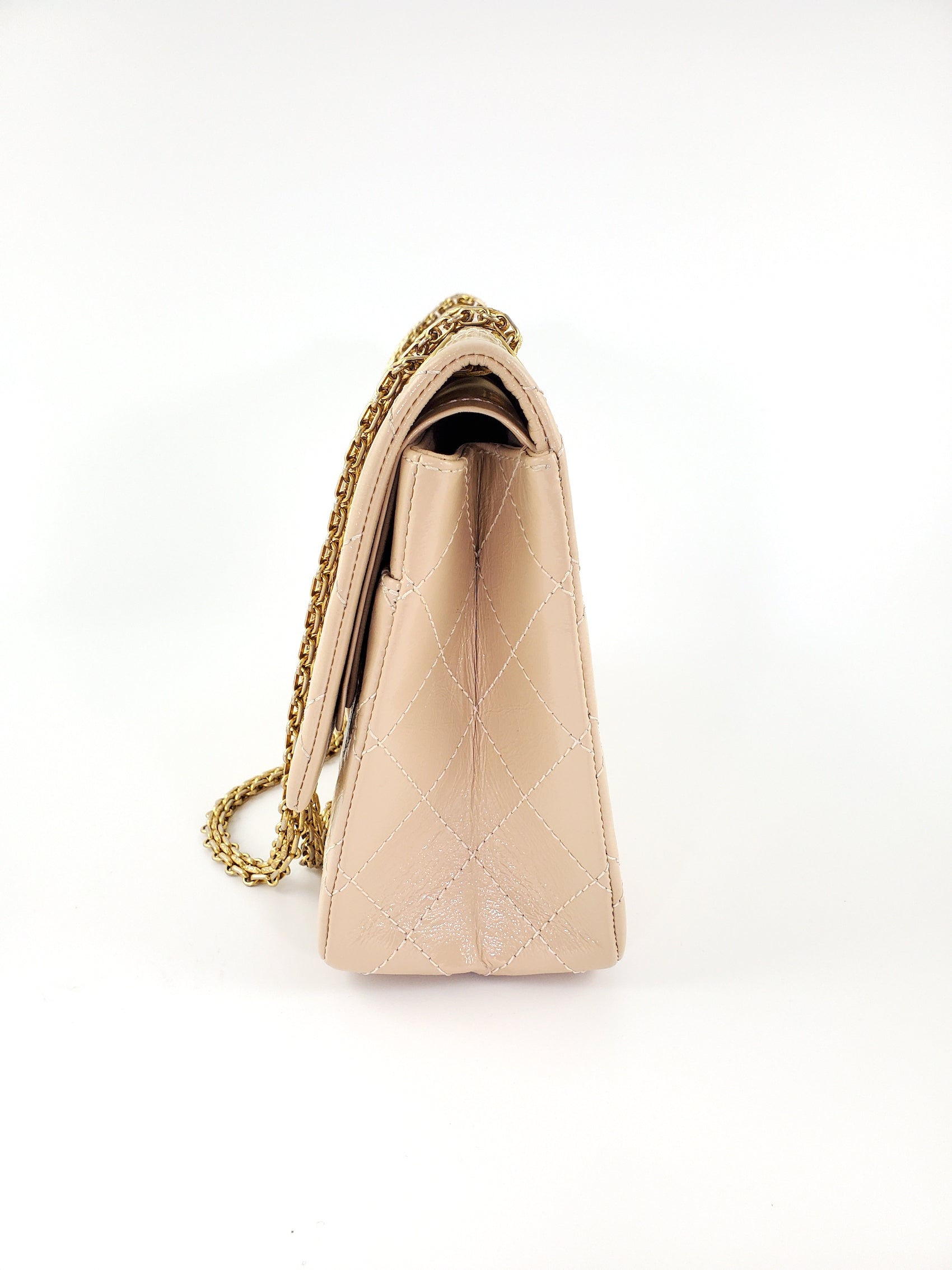 CHANEL 2.55 Beige 227 Reissue Classic Shoulder Crossbody Flap Bag