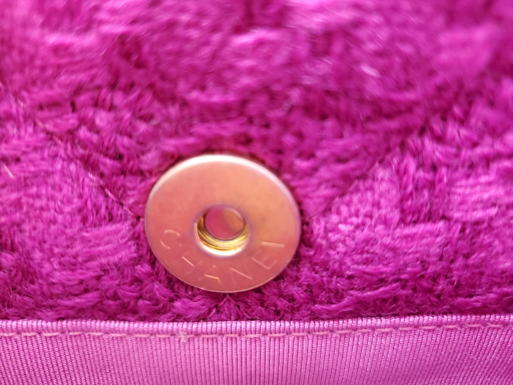 CHANEL 19 Small Tweed Magenta Pink Bag