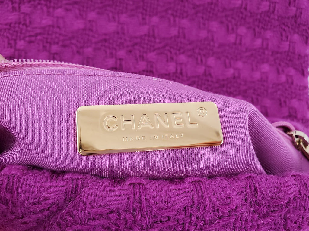 CHANEL 19 Small Tweed Magenta Pink Bag
