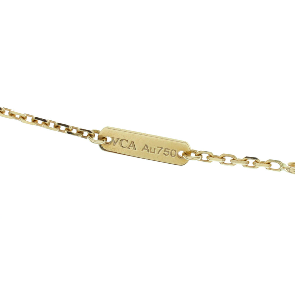 Vintage Alhambra Pendant Necklace 18K Yellow Gold and Malachite