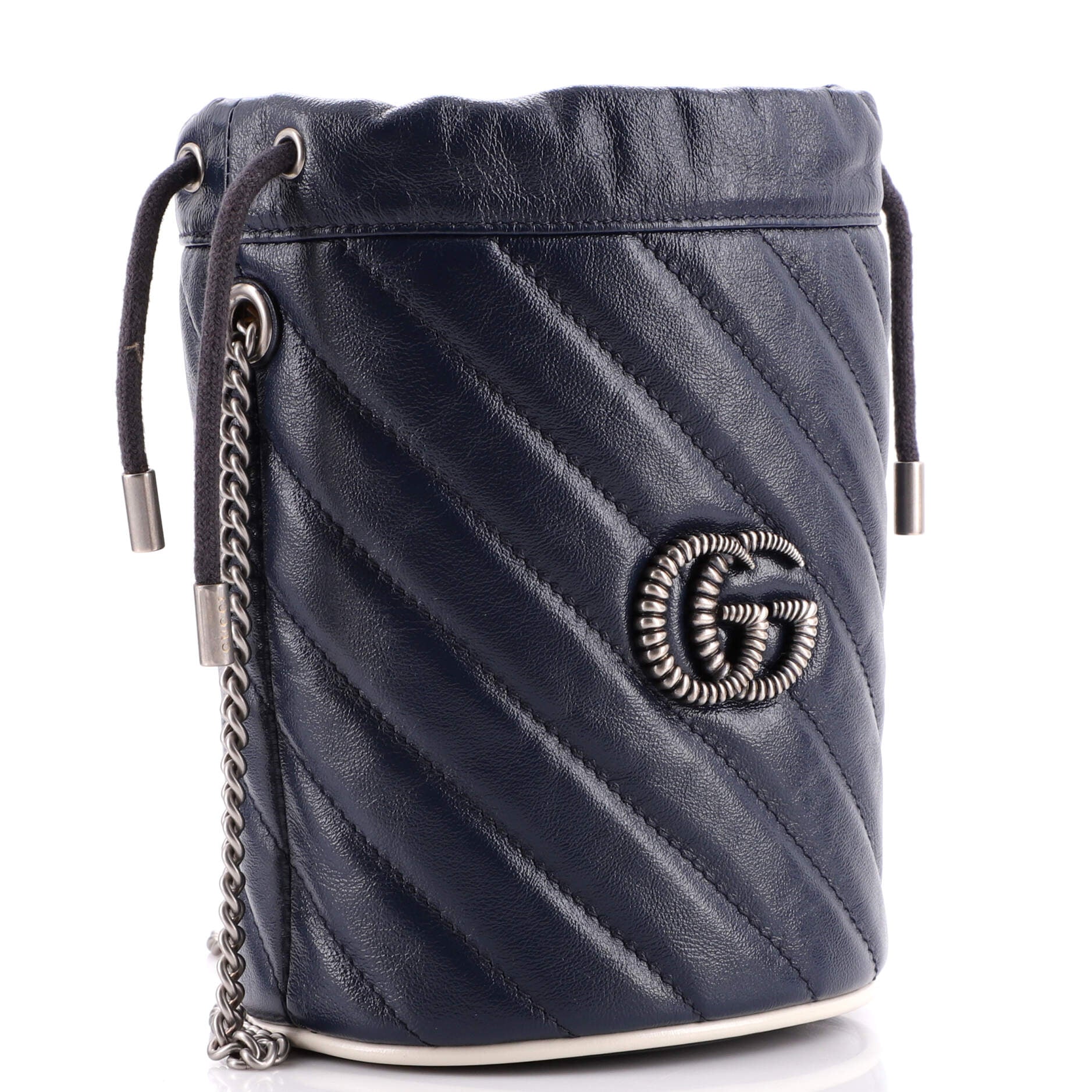 GG Marmont Bucket Bag Diagonal Quilted Leather Mini