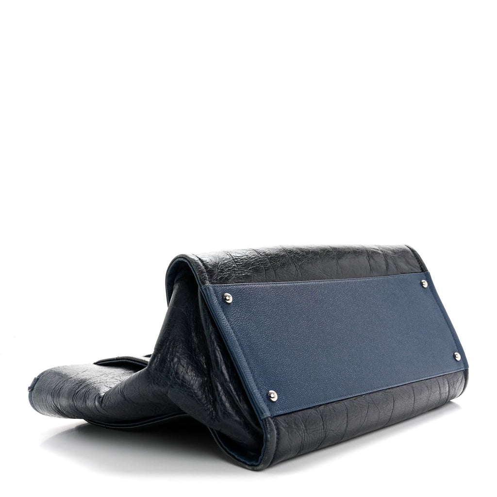 Glazed Calfskin Large Deauville Tote Blue
