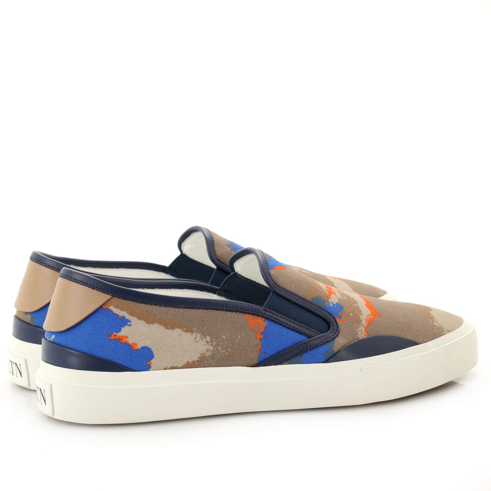 Slip On Sneakers Camo Canvas